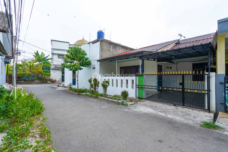 Jalan Taman Anyelir 2 Blok D1 No 2