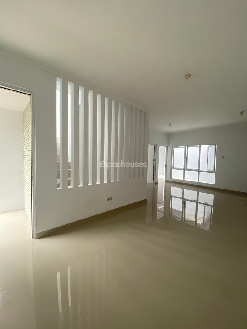 Kota Wisata Cluster Bellevue Blok SF6