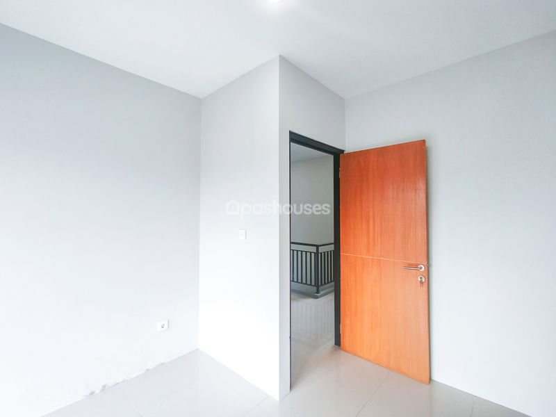 Pertiwi Green Townhouse Blok C4