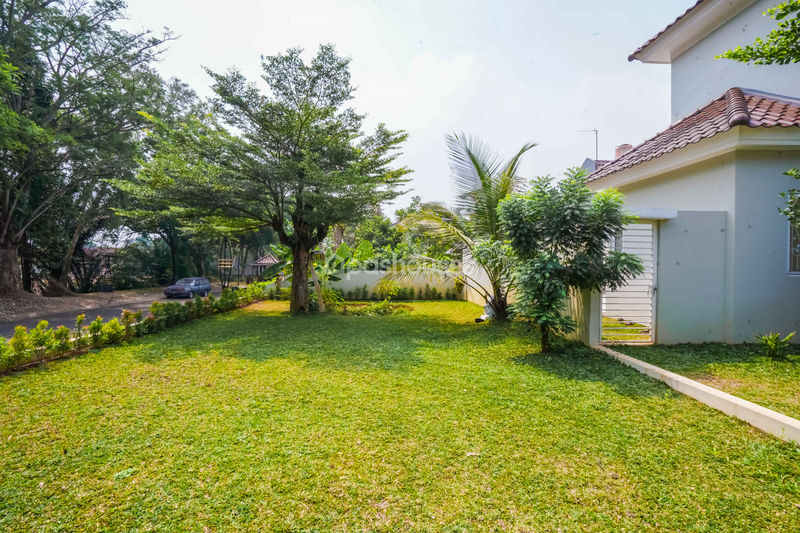 Telaga Golf Sawangan Cluster Espanola