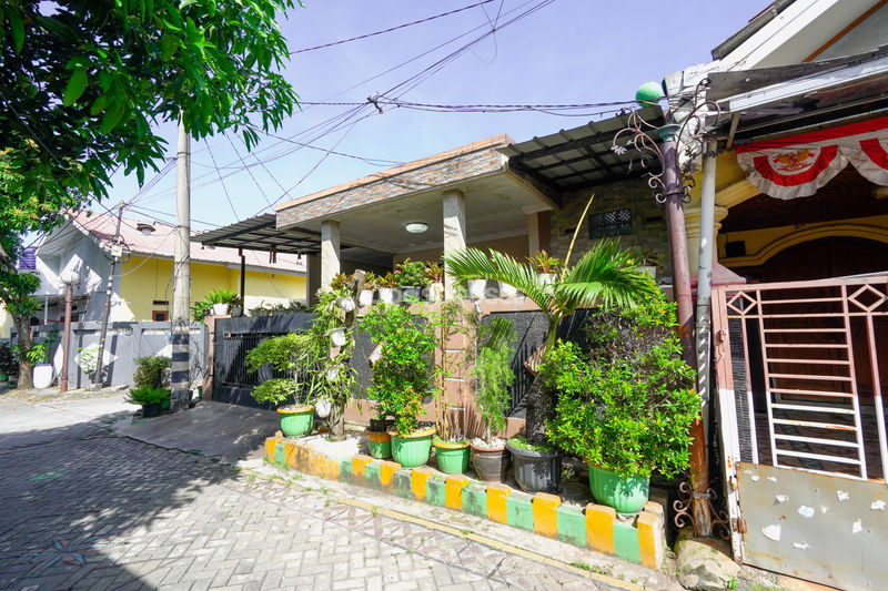 Perumahan Taman Raya Cluster Cendana Blok J8