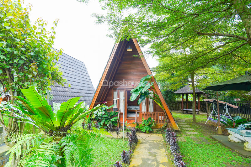 Villa Saung Ibu Bogor