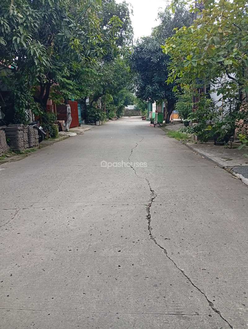 Taman Narogong Indah Blok D142 No.1