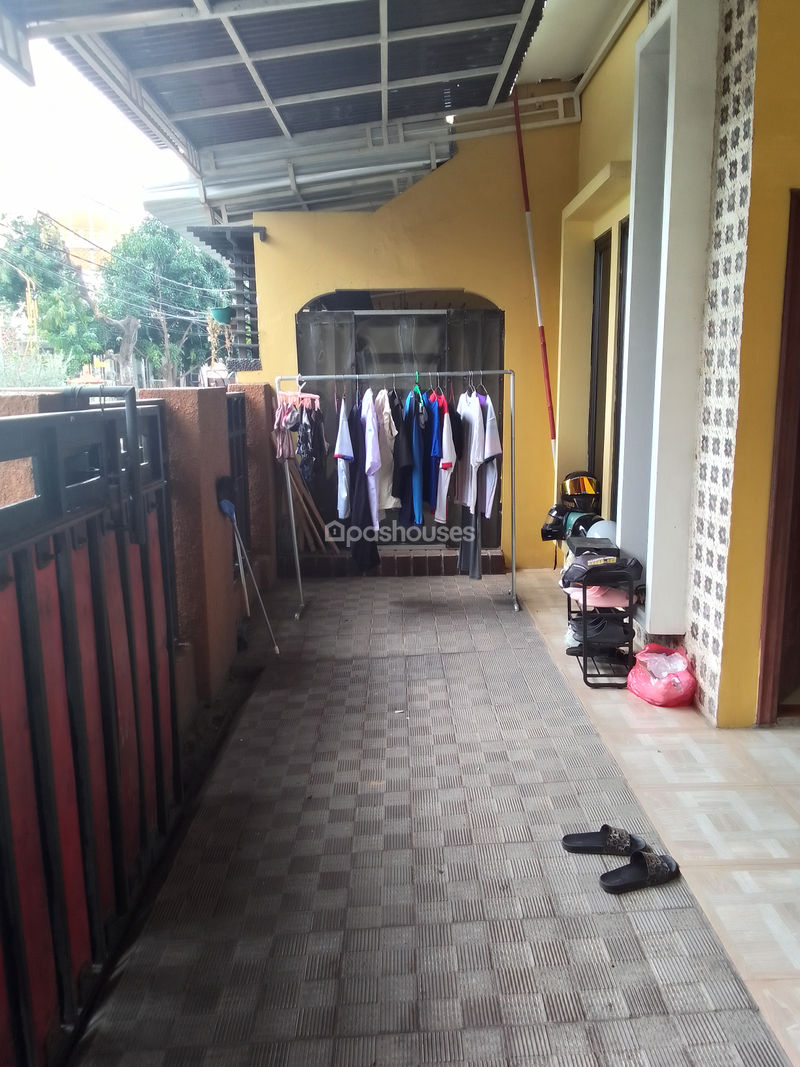 Jalan Kusuma Timur