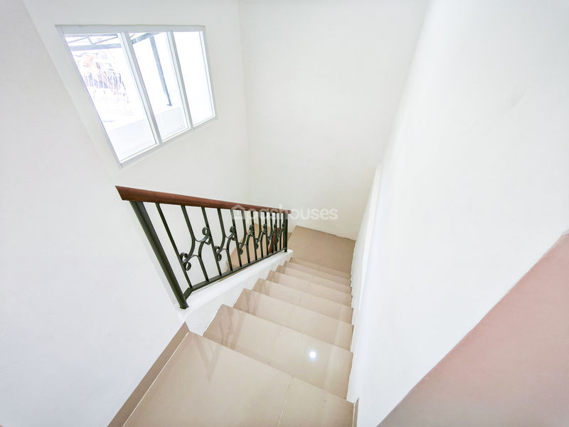 Legenda Wisata Zona Marcopolo Blok A11 No.28