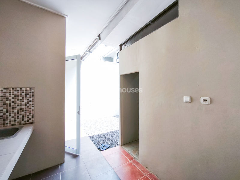 Bukit Golf Riverside Cluster Orchid Blok E17/21B