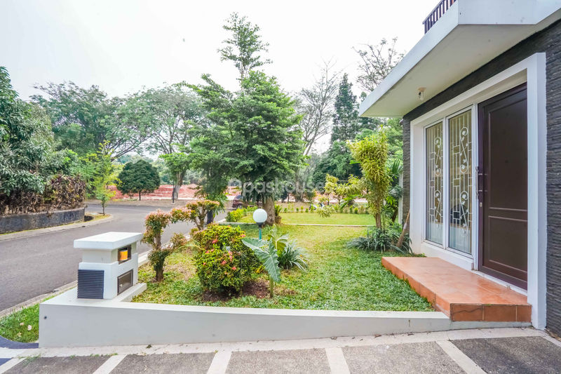 Telaga Golf Sawangan Cluster Espanola
