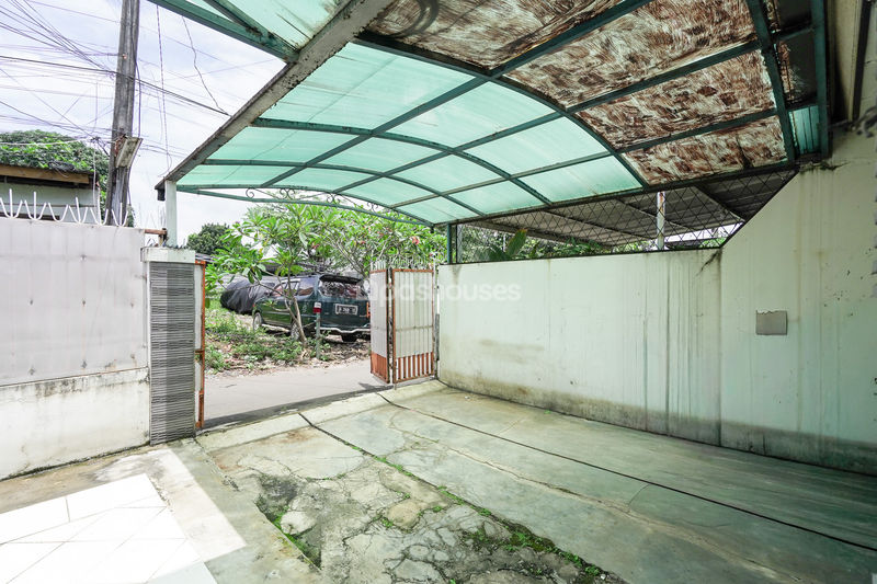 Jalan Mutaqin 3 Blok U No.85 Bekasi