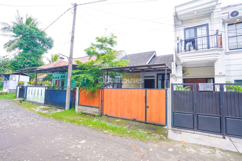 Perumahan Cluster Cattleya No.8A