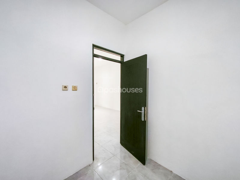 Perumahan Villa Mutiara Blok I16 No.50