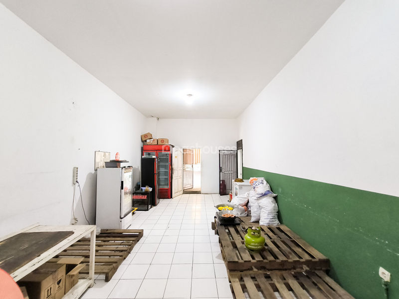 Jalan Mawar Merah II No.54A