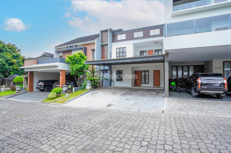 Kota Wisata Cluster Kyoto