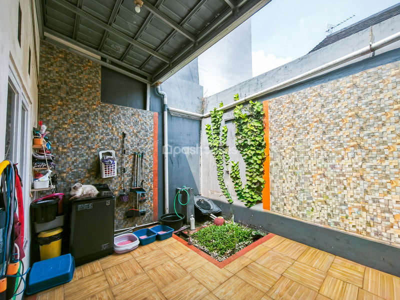Erfina Kencana Regency Cluster Taman EK Playground No.18