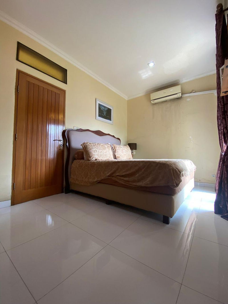 Komplek Kejaksaan Agung Blok I No.7