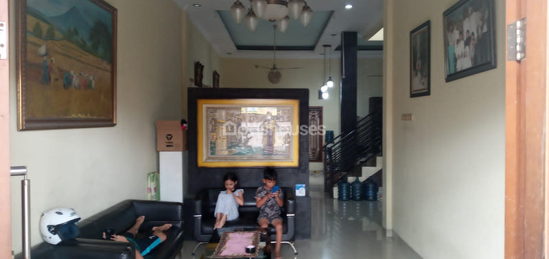 Jalan Kelurahan Serpong
