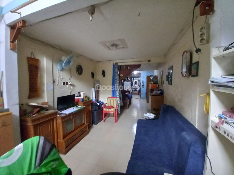 Jalan Mangga Raya