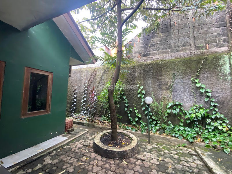 Jalan Zivit