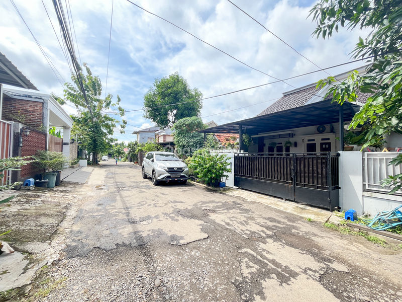 Kavling UI Sektor Barat