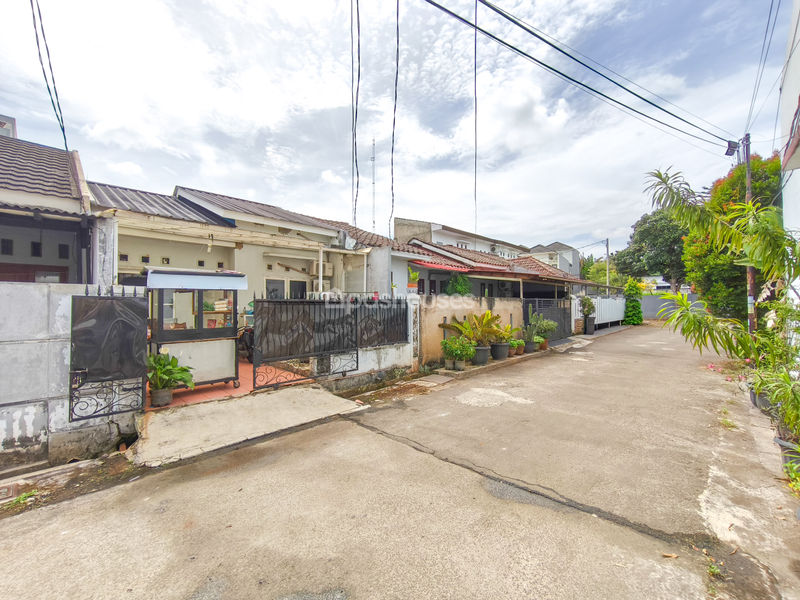 Perumahan Vila Dago Pamulang Cluster Alam Asri 1 Blok H27 No.2