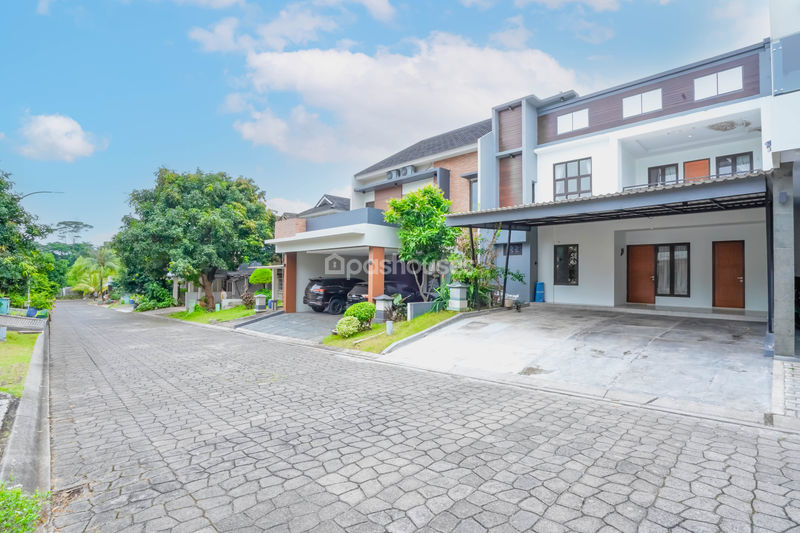 Kota Wisata Cluster Kyoto