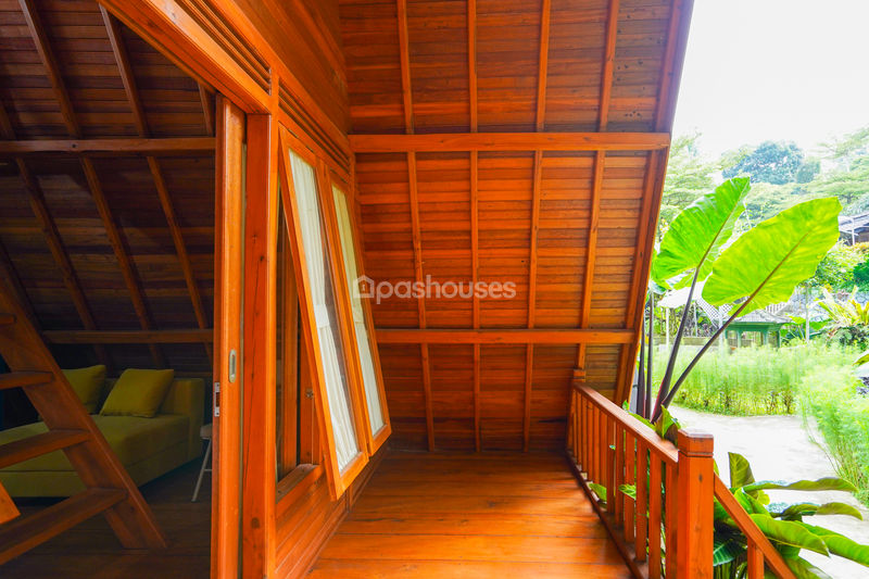 Villa Saung Ibu Bogor