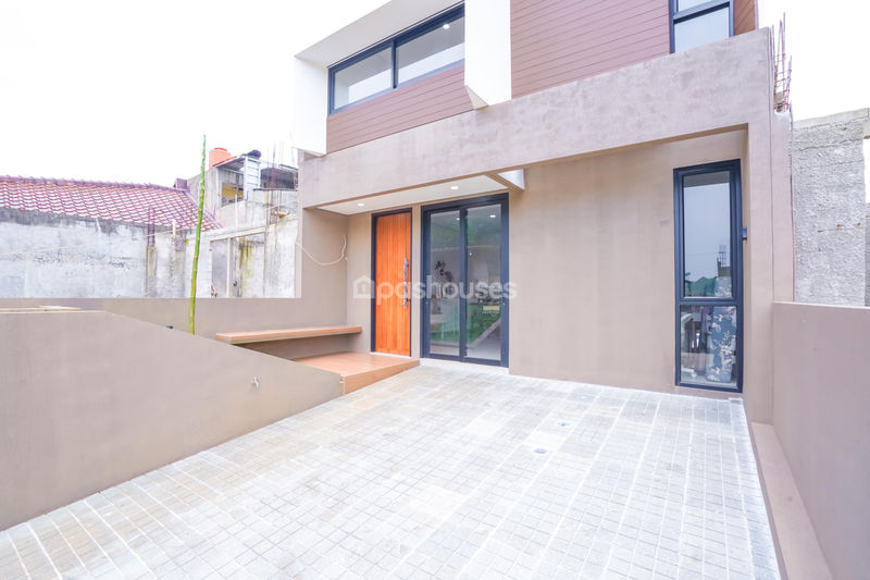 Perumahan Banyan Three Residence