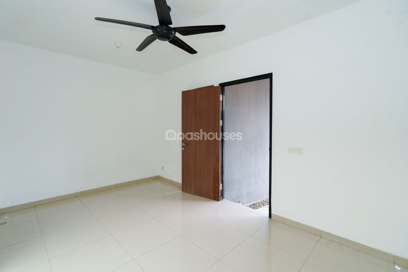 Perumahan Samanea Hill Blok C No.05