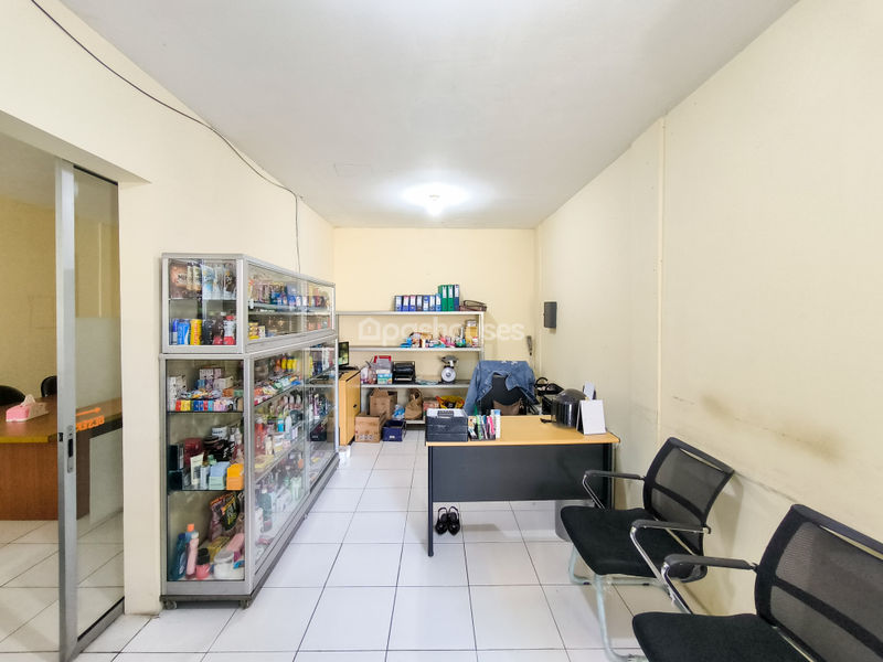 Jalan Mawar Merah II No.54A