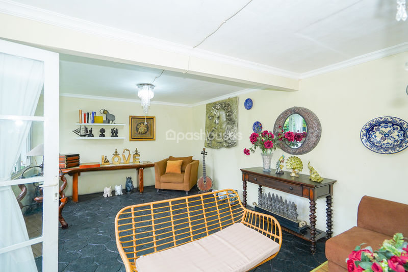 Villa Saung Ibu Bogor