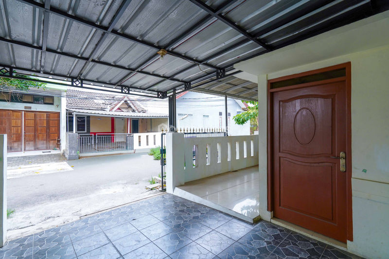 Jalan Taman Anyelir 2 Blok D1 No 2