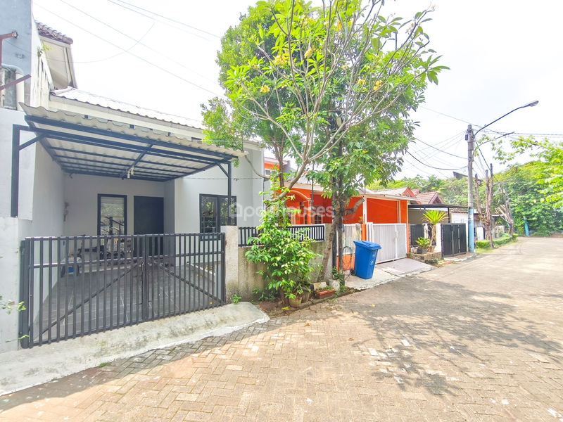 Jalan Cucur Barat VIII Blok F5/10