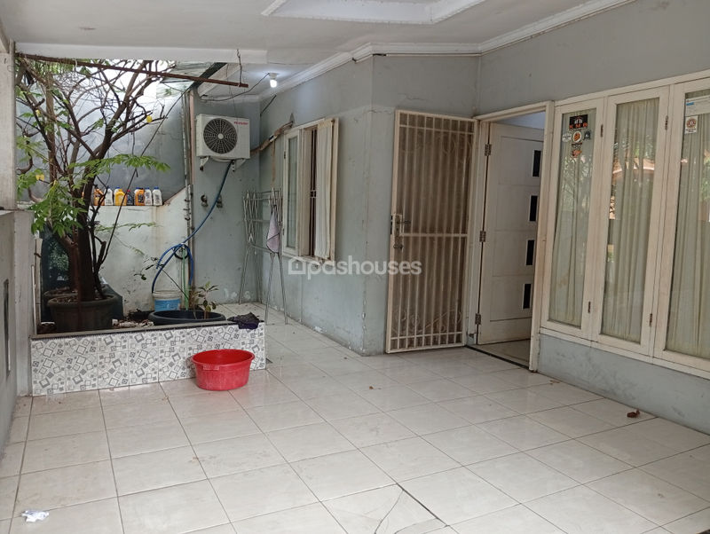 Taman Narogong Indah Blok D142 No.1