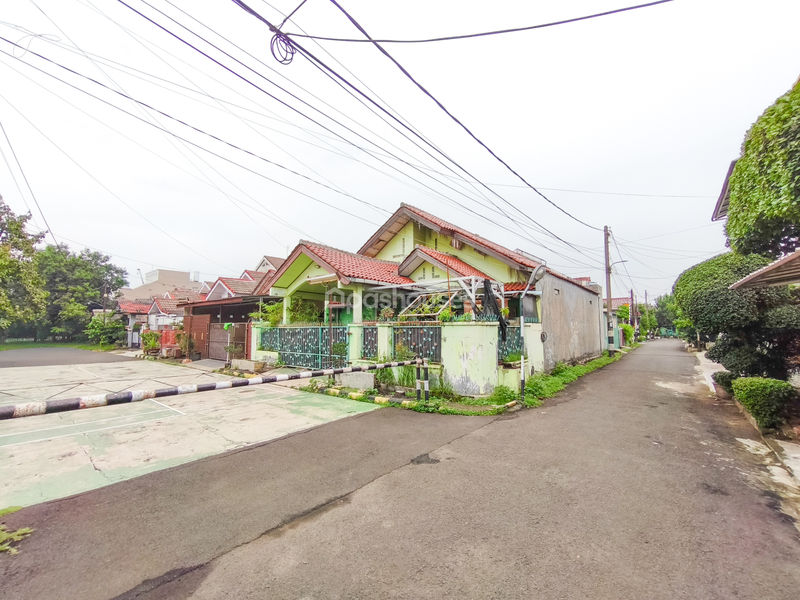 Permata Pamulang Blok H2 No.1