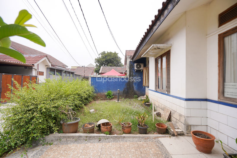 Perumahan Dukuh Zamrud, Blok T3 No.1
