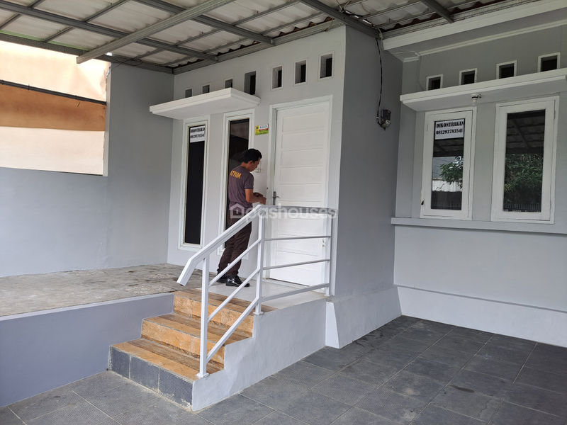 The Grand Sentul Cluster Primrose