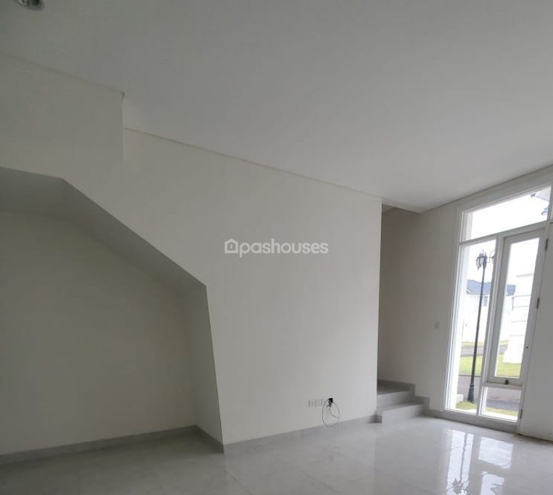 Lavon Swan City Cluster Grandura Blok I1 No.28