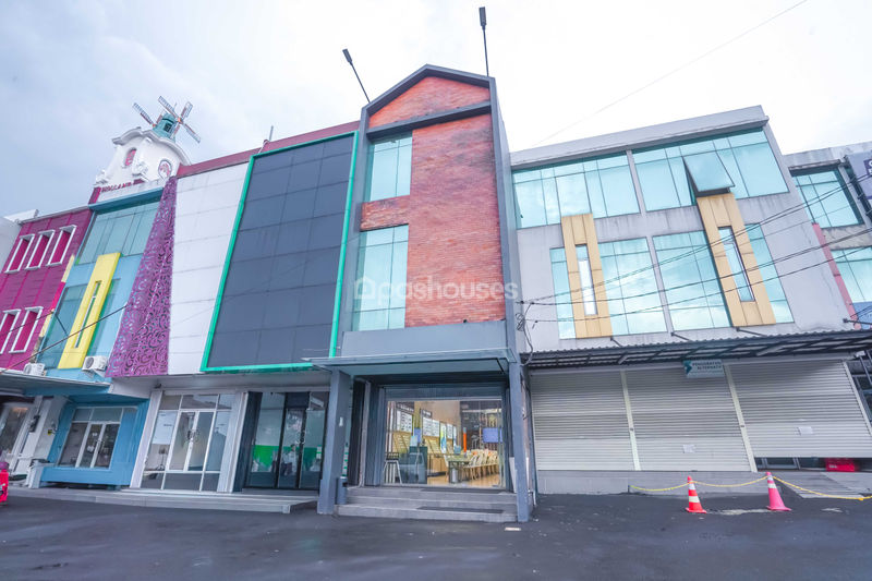 Ruko Torina Jalan Raya Sawangan