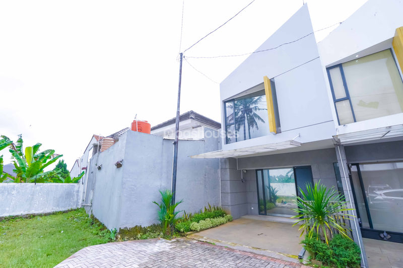 Perumahan Titik Pulang Cilodong Blok C No.14