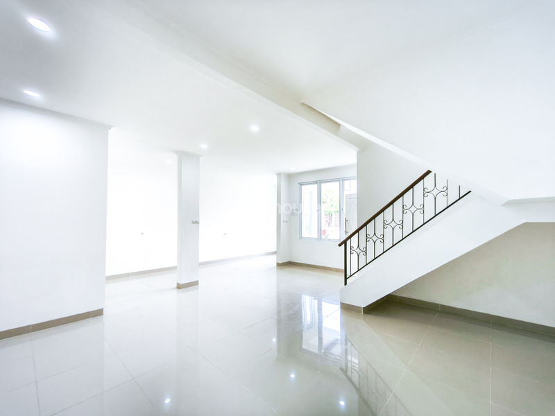 Legenda Wisata Zona Marcopolo Blok A11 No.28