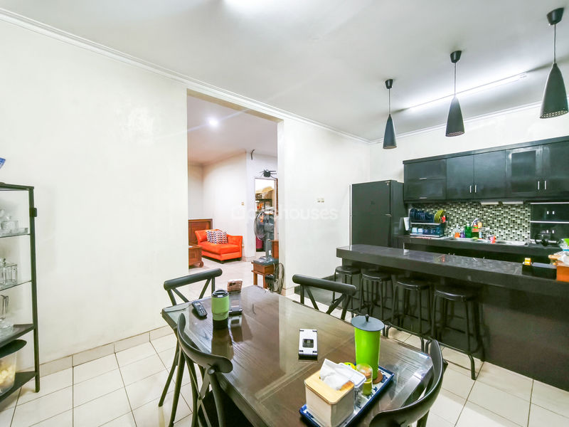 Kota Wisata Cluster Vancouver Blok UA