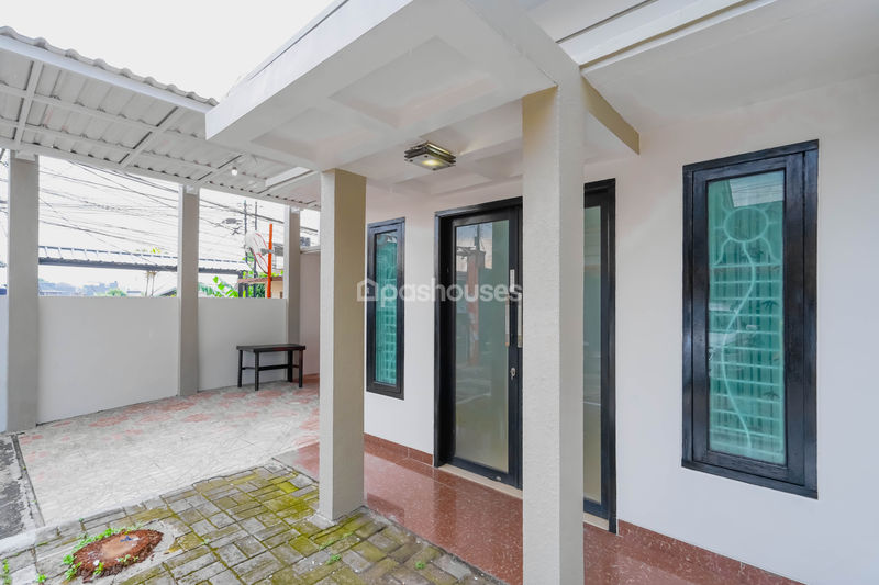 Town House Griya Widya