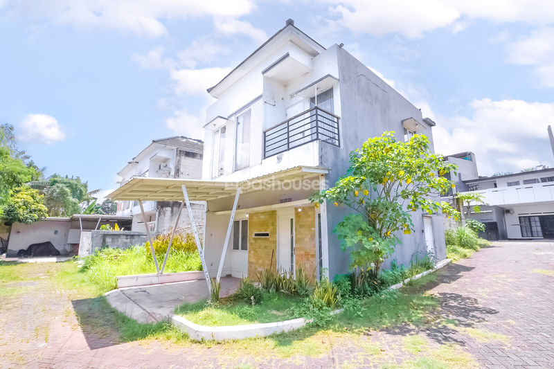 Perumahan Kyendra Town House No.7