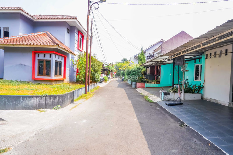 Perumahan Griya De' Manggis Blok D No.10