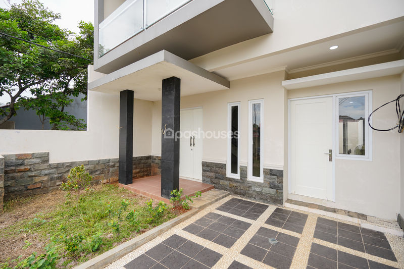 Bananas Residence 2
