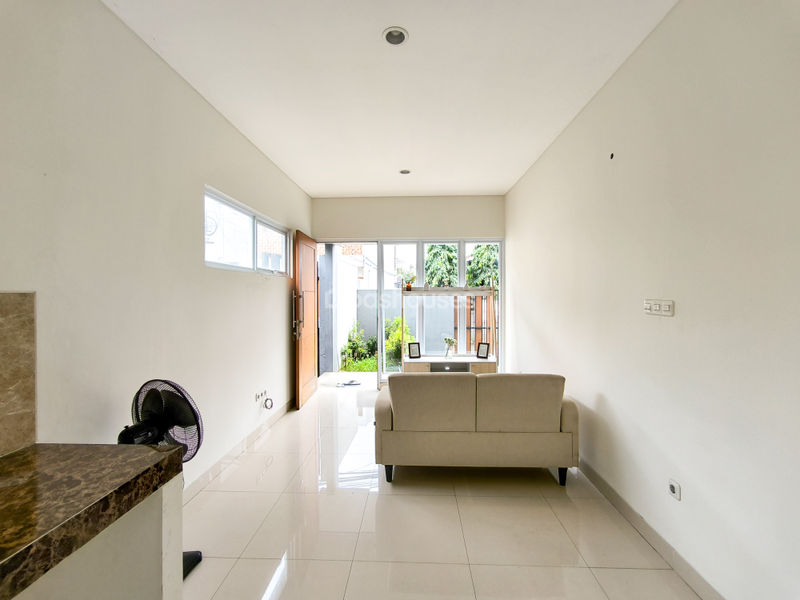 Jalan Palem Puri Blok C No.88