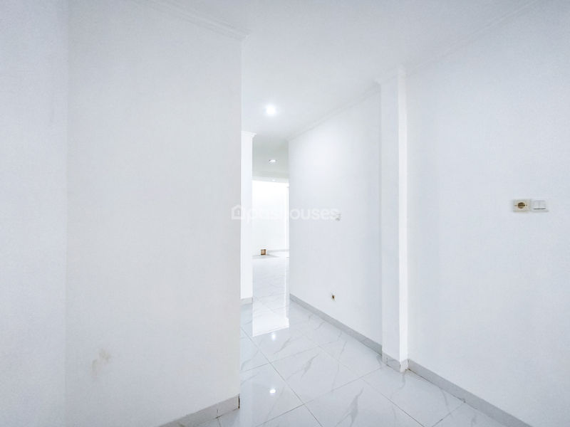 Legenda Wisata Zona Colombus