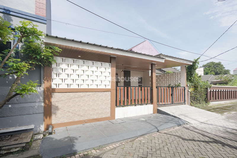 Bekasi Timur Regency 3 Cluster Flourite Blok F5 No.3