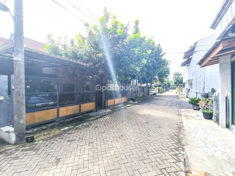 Jalan Tenggiri D4