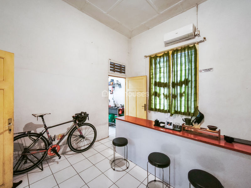 Jalan Ciwaringin No.16 Bogor