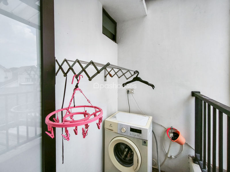 Metland Transyogi Cibubur Cluster Auckland Blok TJ6